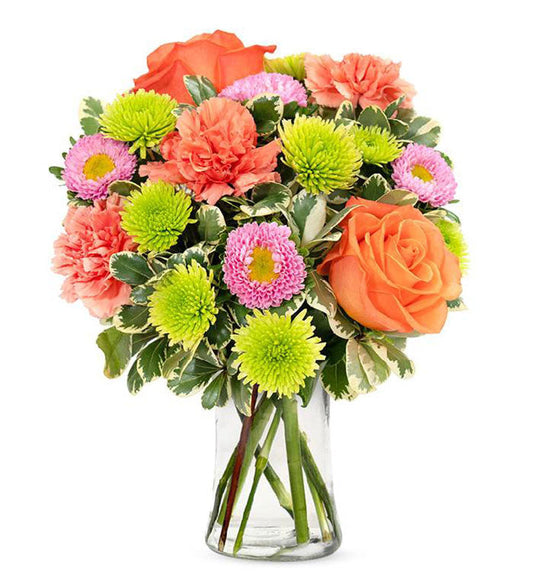 Flower Country Small Cottage Romance with Vase